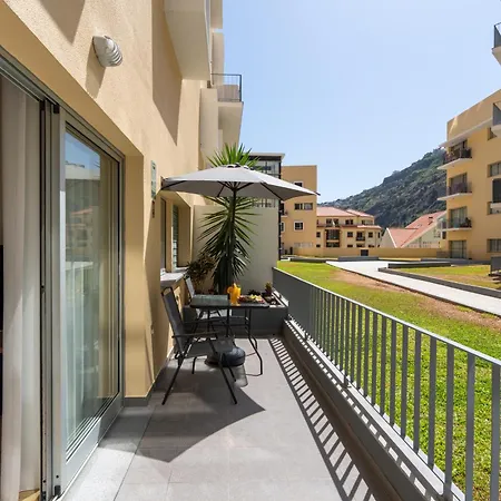 Dragoeiro Duplex By Sam * Ribeira Brava